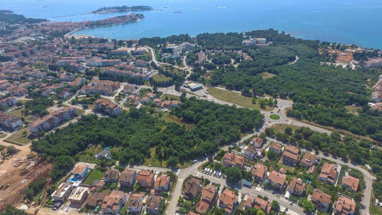 Apartments Cvitan 1. Floor 포레치 외부 사진